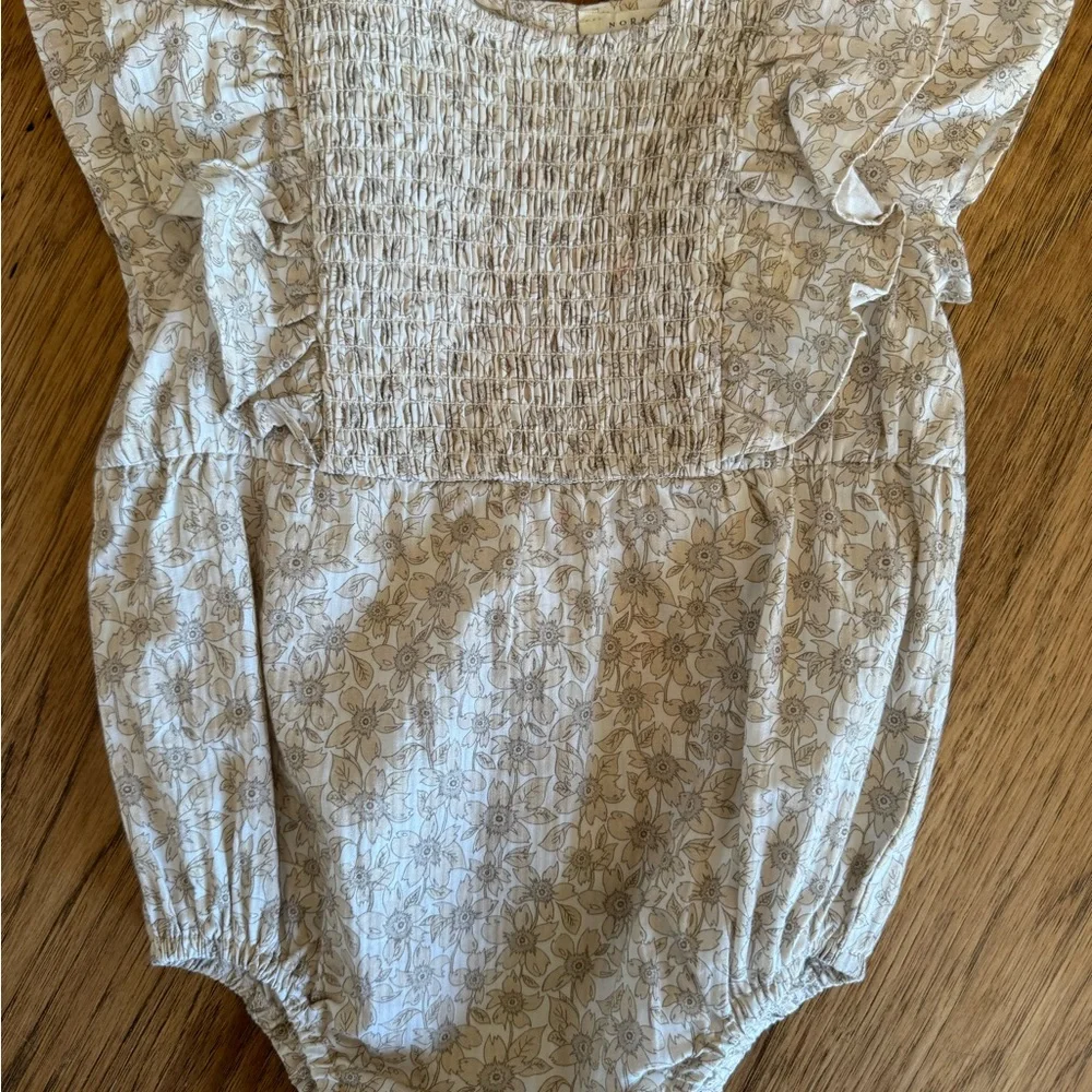 Noralee romper - Picture 6 of 7